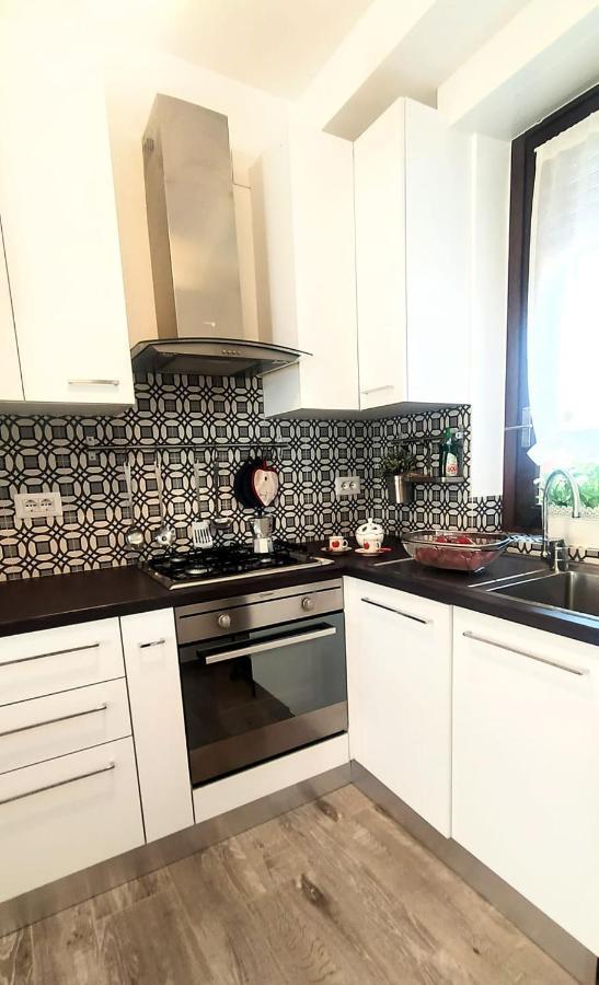 Sarah'S Place メナッジョ エクステリア 写真